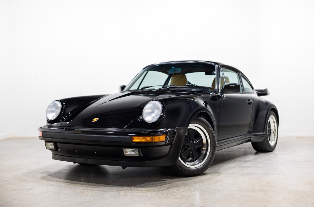 1988 Porsche 911 Carrera Turbo photo