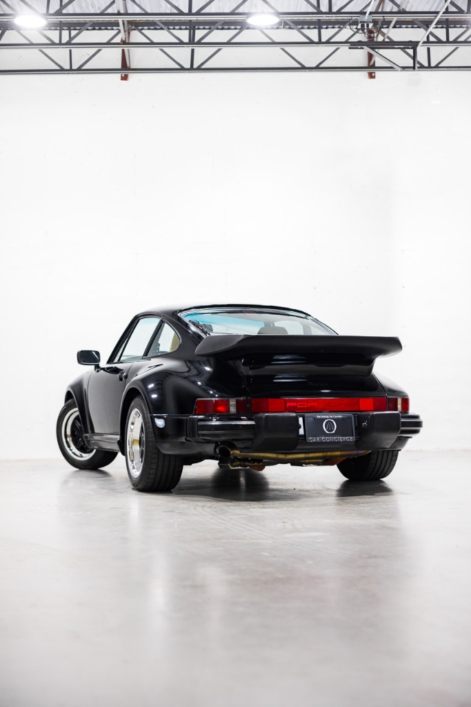1988 Porsche 911 Carrera Turbo photo