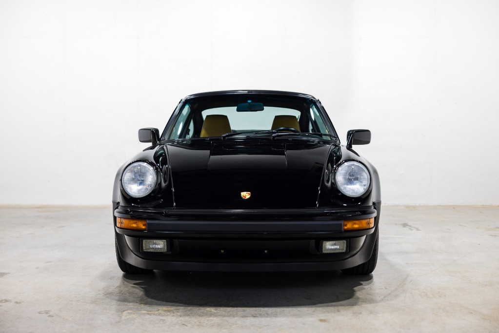 1988 Porsche 911 Carrera Turbo photo