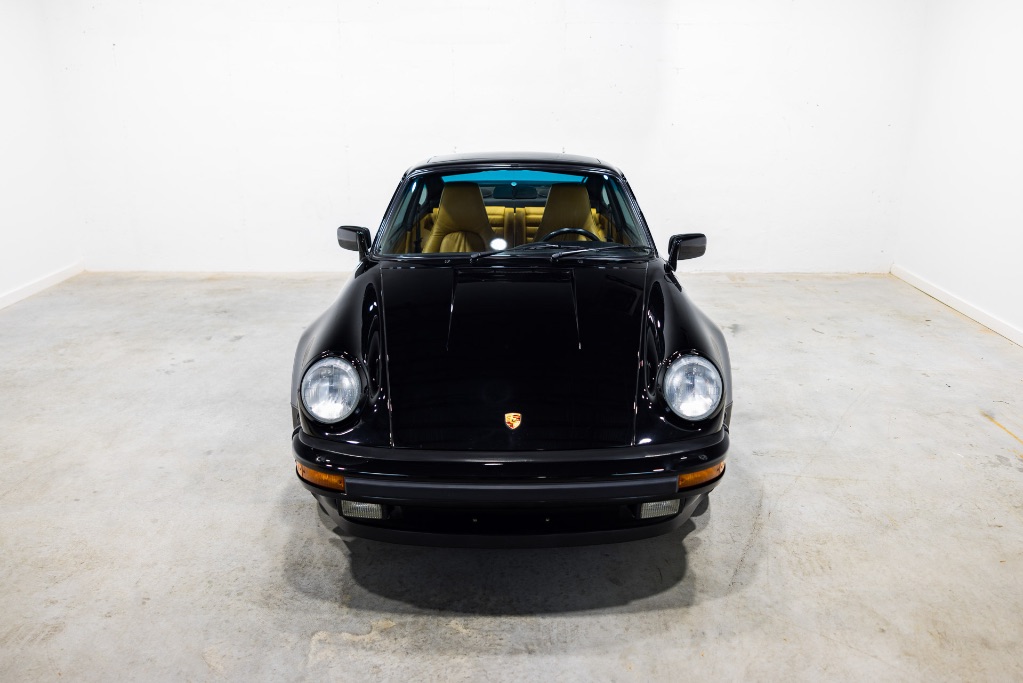 1988 Porsche 911 Carrera Turbo photo