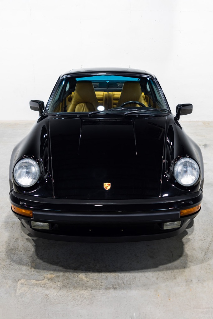 1988 Porsche 911 Carrera Turbo photo