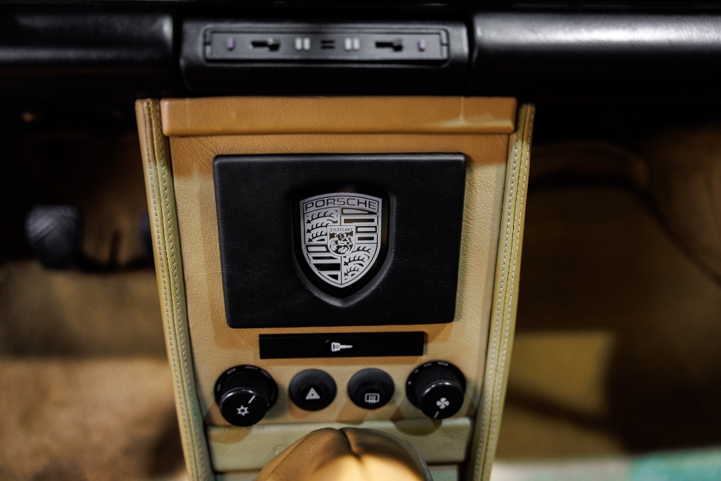 1988 Porsche 911 Carrera Turbo photo