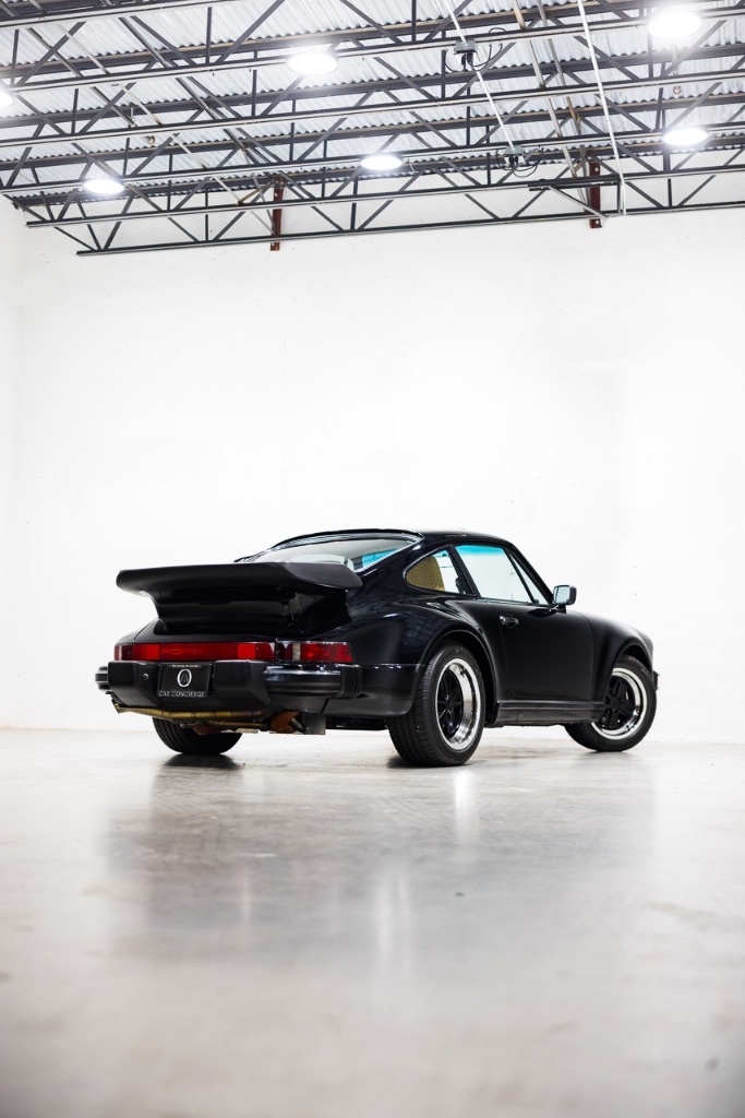 1988 Porsche 911 Carrera Turbo photo