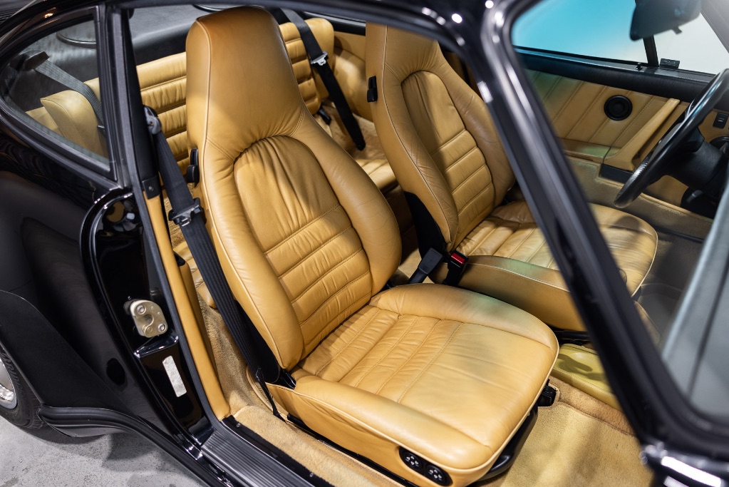 1988 Porsche 911 Carrera Turbo photo