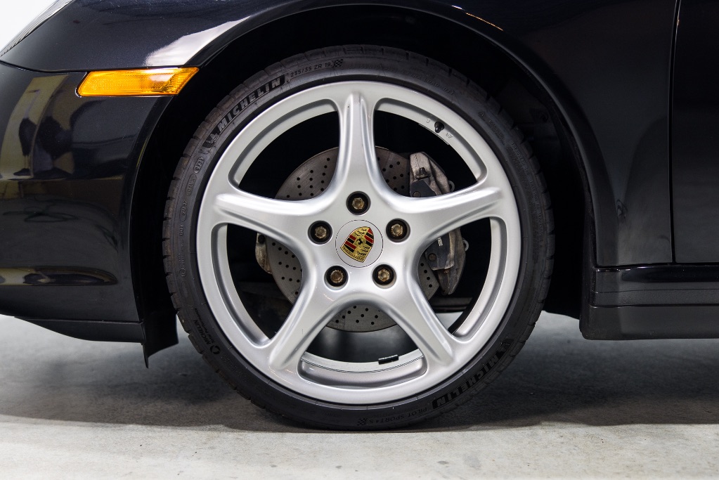 2006 Porsche 911 Carrera photo