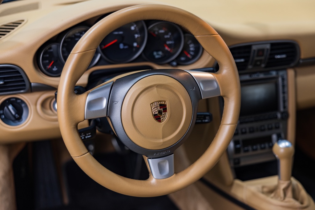 2006 Porsche 911 Carrera photo