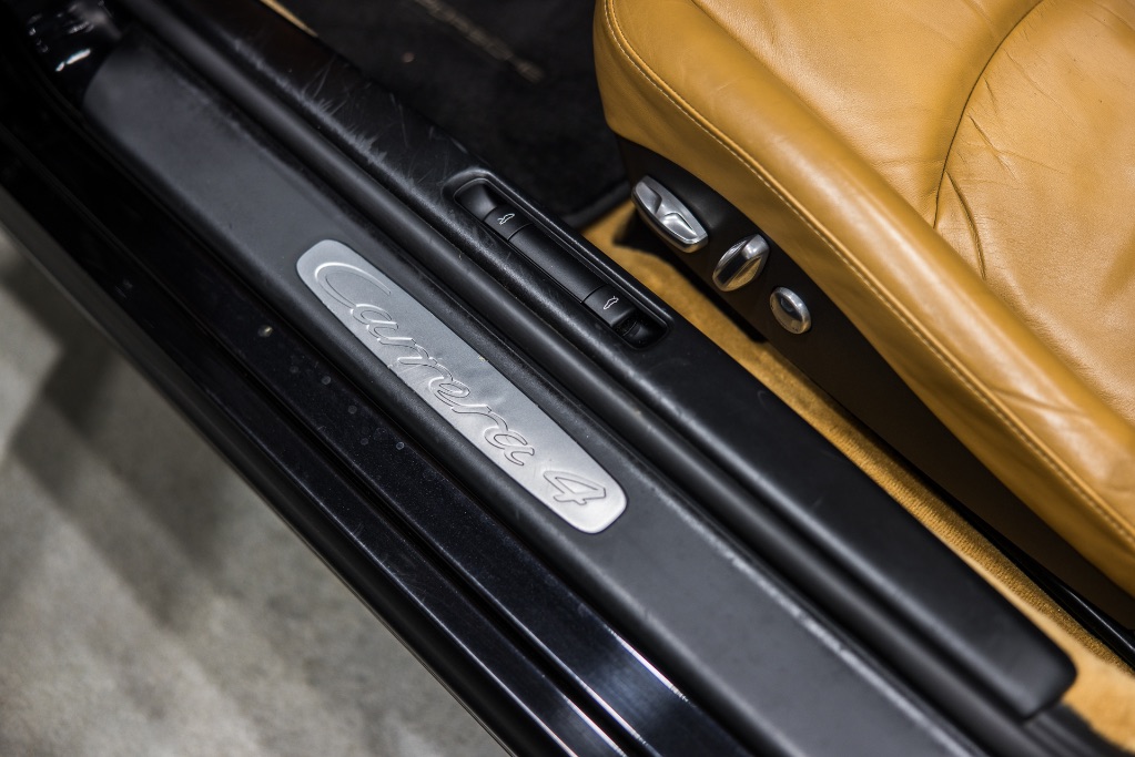 2006 Porsche 911 Carrera photo