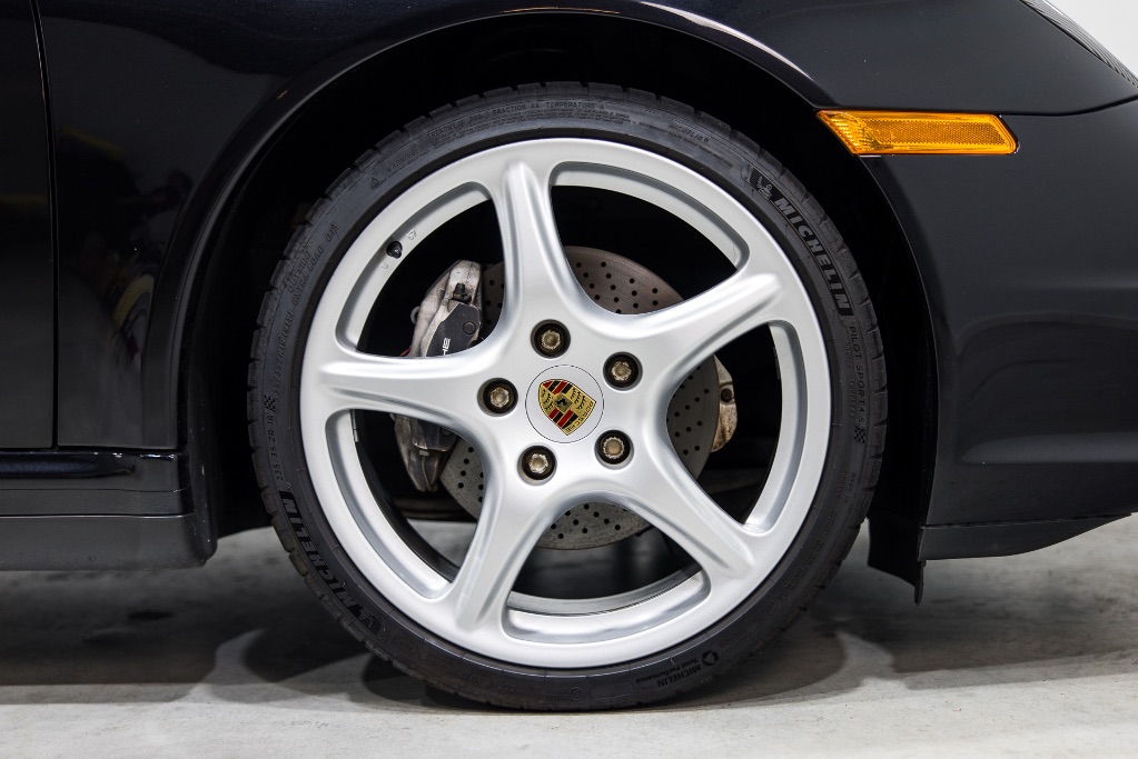 2006 Porsche 911 Carrera photo