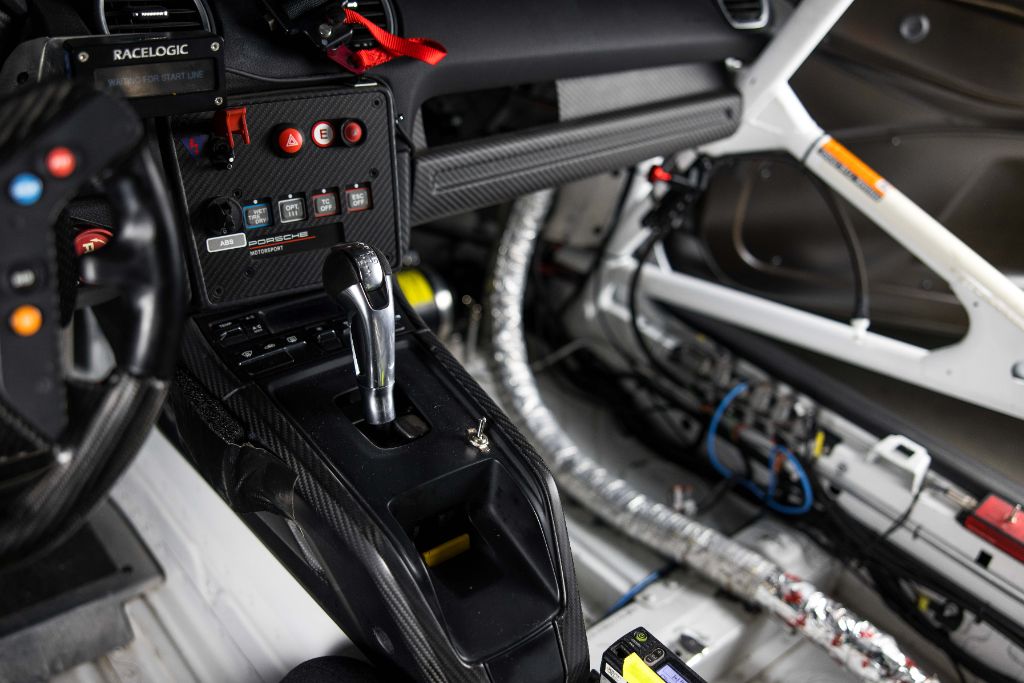 2020 Porsche 718  - $137,990