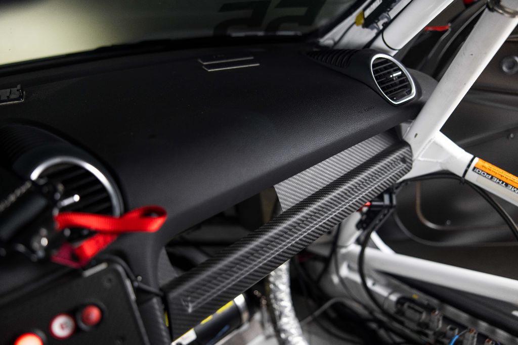 2020 Porsche 718  - $137,990