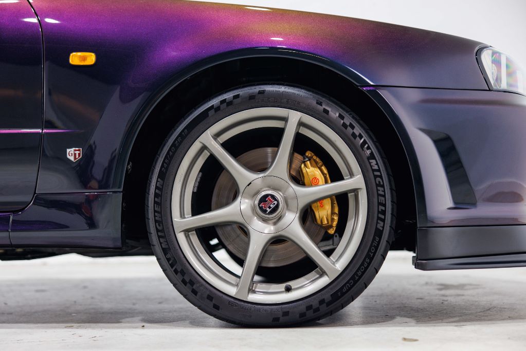 1999 Nissan SKYLINE
