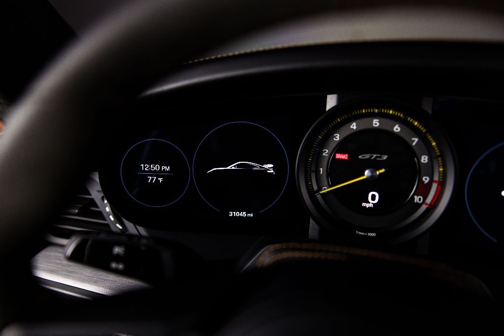 2022 Porsche 911 - $245,990