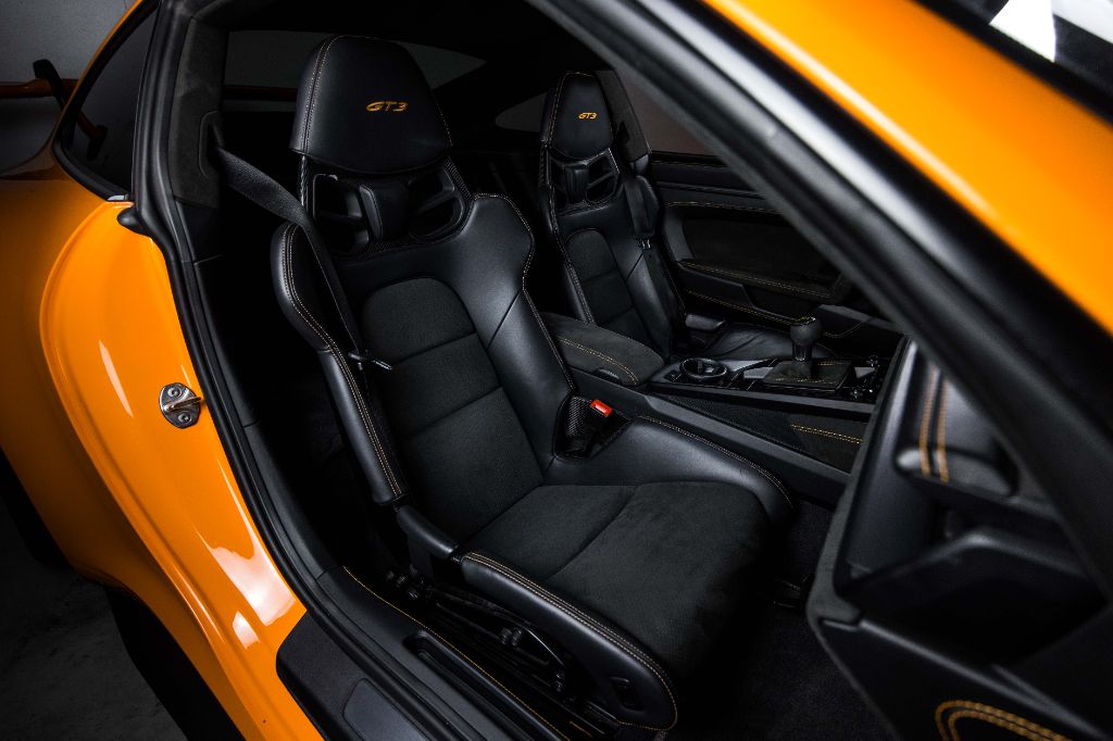 2022 Porsche 911 - $245,990