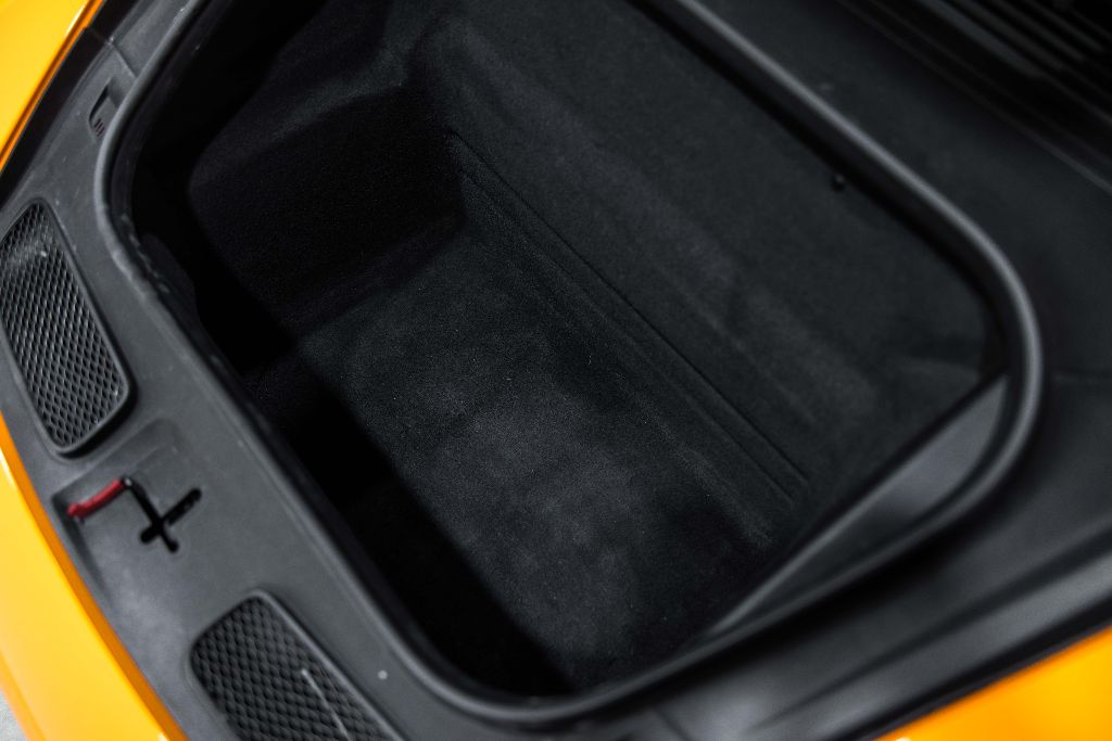2022 Porsche 911 - $245,990
