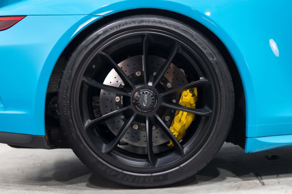 2018 Porsche 911 - $239,990