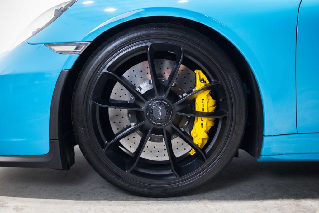 2018 Porsche 911 - $239,990