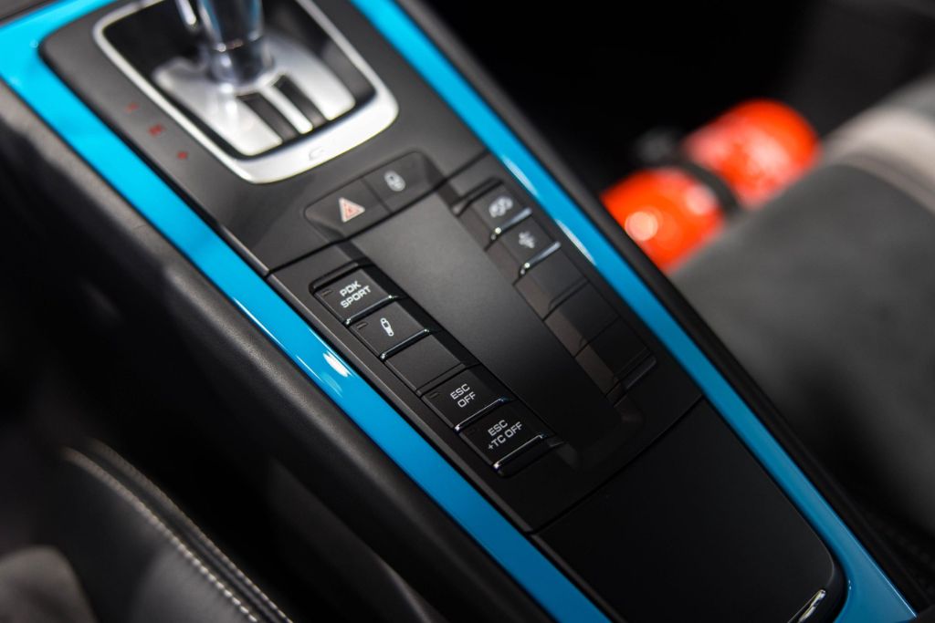 2018 Porsche 911 - $239,990
