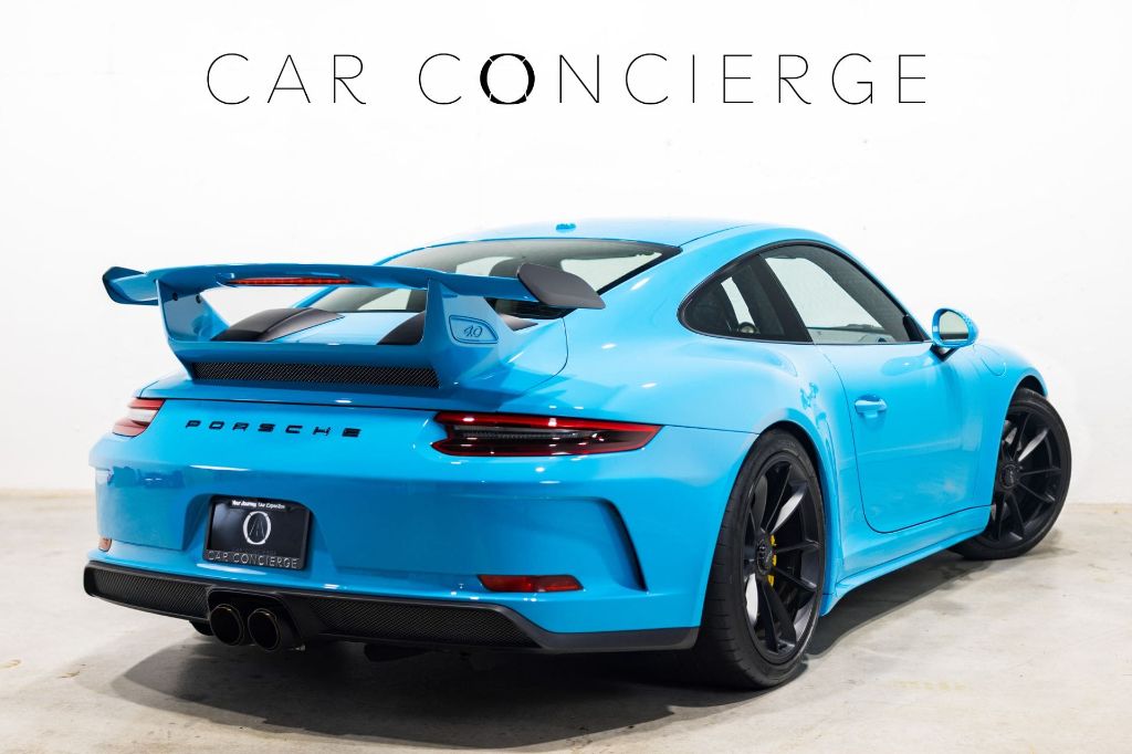 2018 Porsche 911 - $239,990
