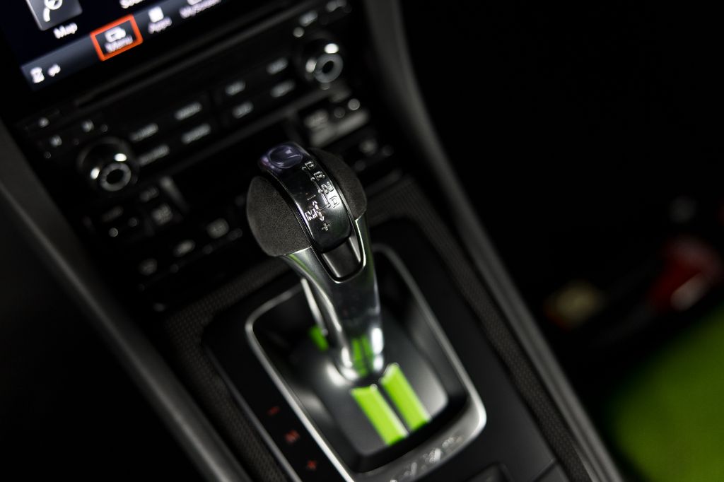 2019 Porsche 911 - $279,990