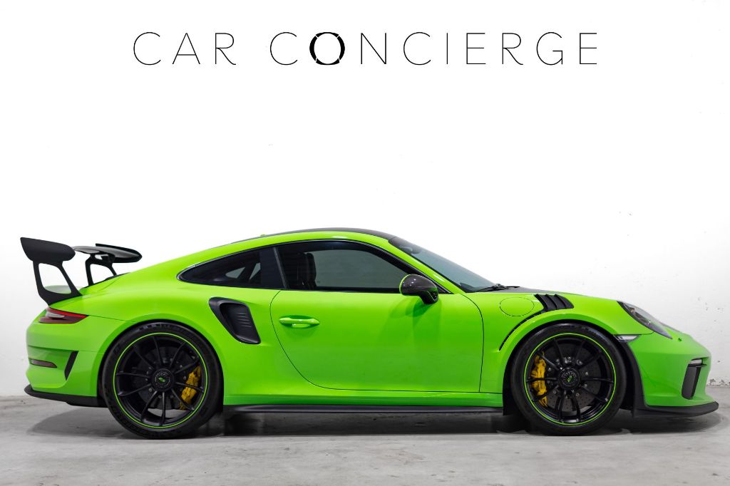 2019 Porsche 911 - $279,990