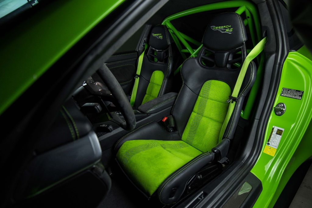 2019 Porsche 911 - $279,990