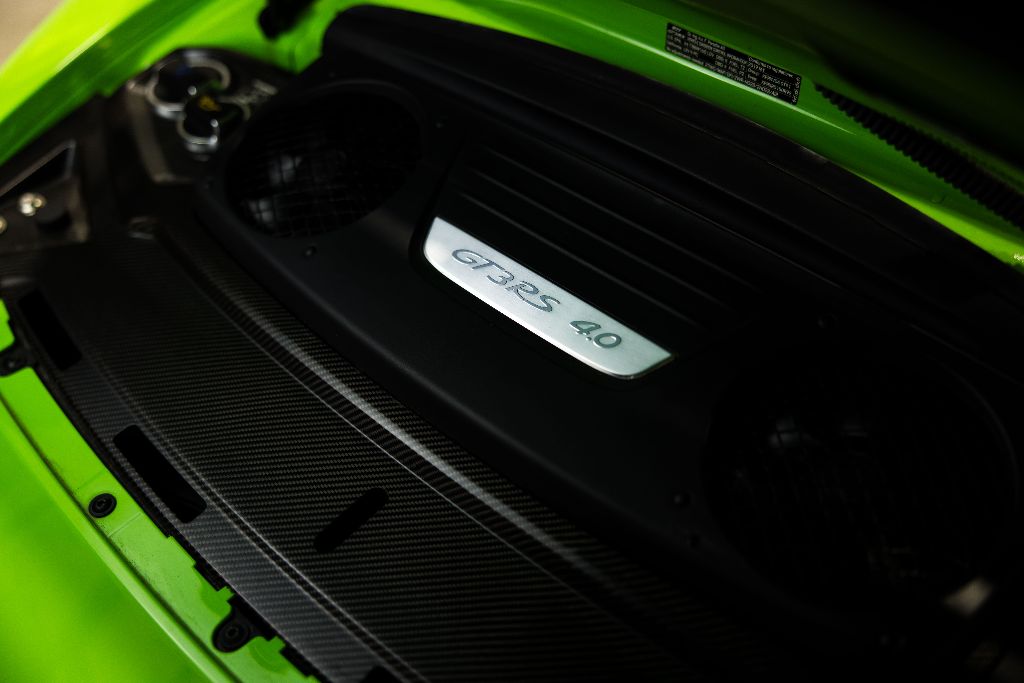2019 Porsche 911 - $279,990