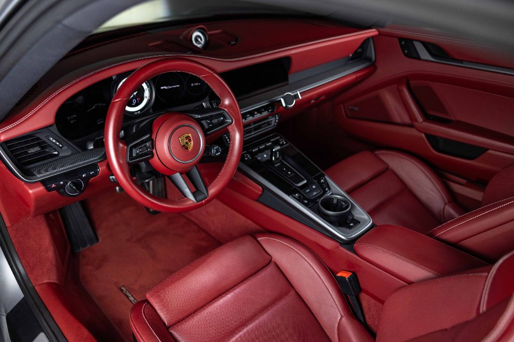 2023 Porsche 911 - $125,990