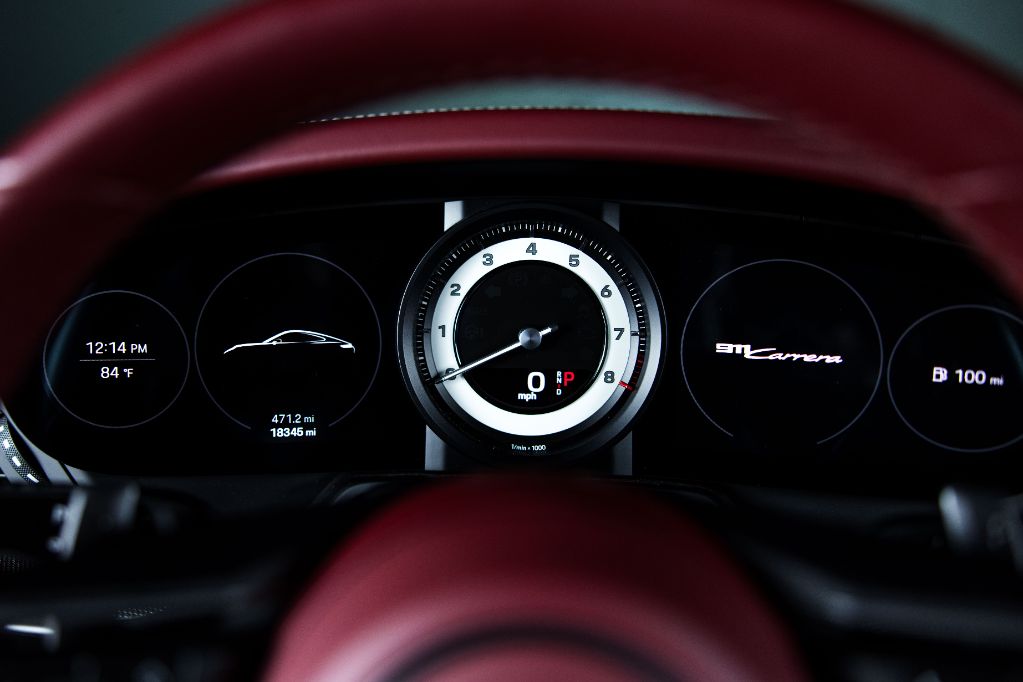 2023 Porsche 911 - $125,990