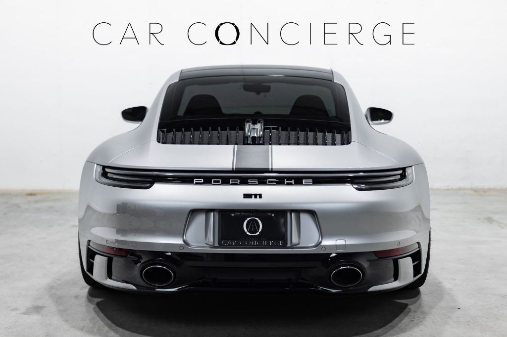 2023 Porsche 911 - $125,990