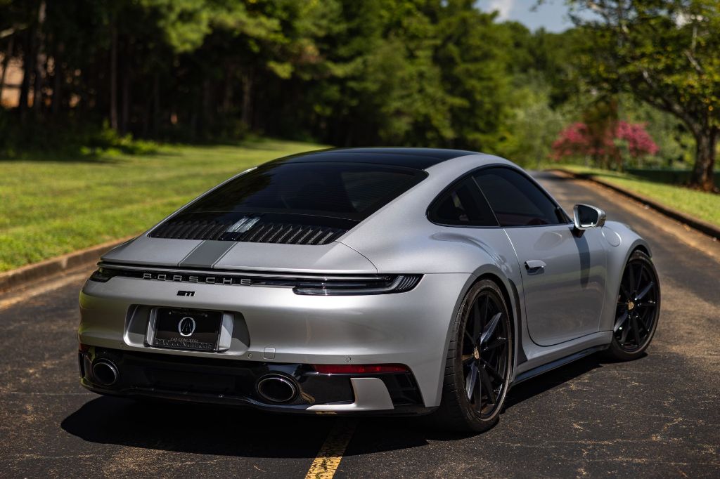2023 Porsche 911 - $125,990