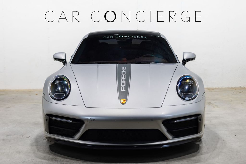 2023 Porsche 911 - $125,990