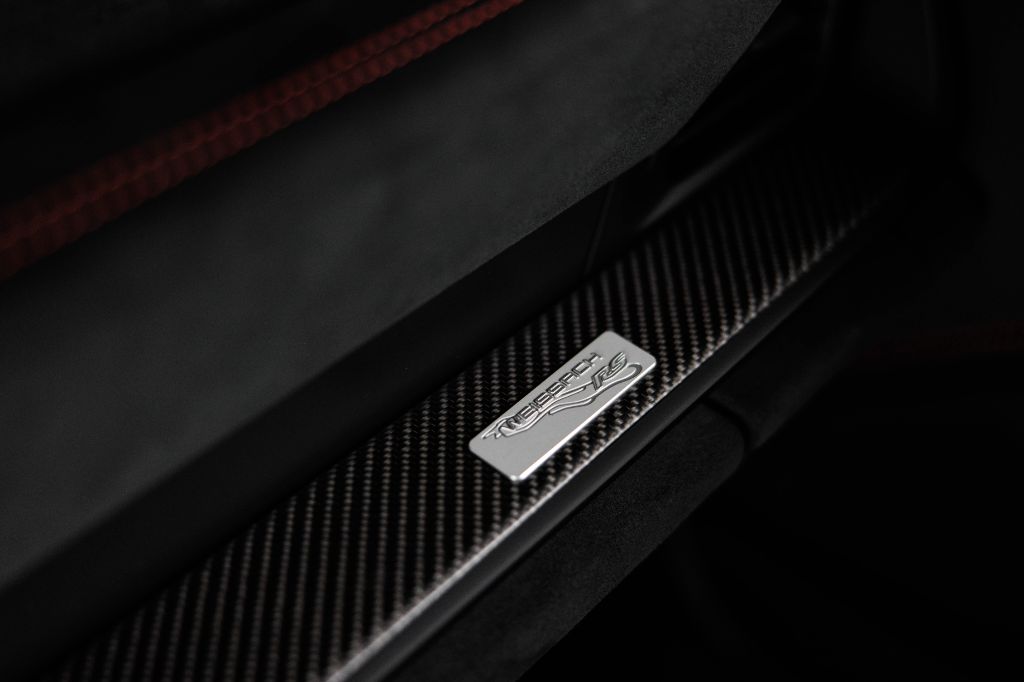 2024 Porsche 911 - $459,990