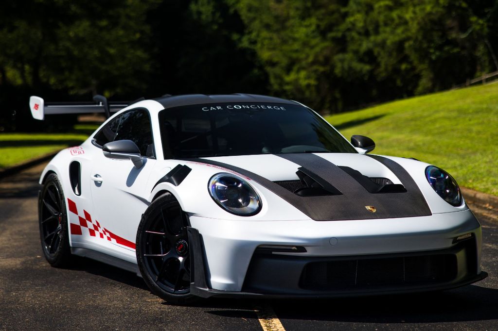 2024 Porsche 911 - $459,990