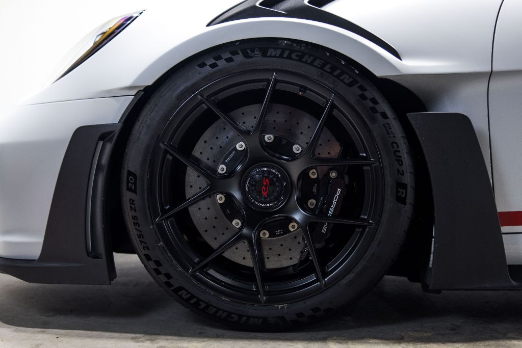 2024 Porsche 911 - $459,990
