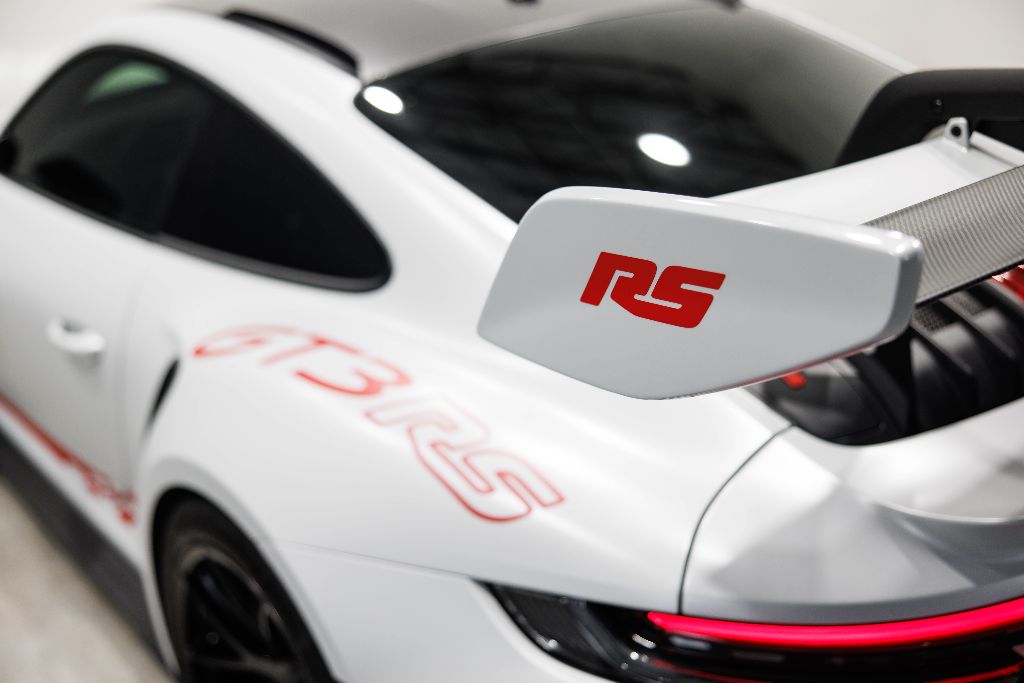 2024 Porsche 911 - $459,990