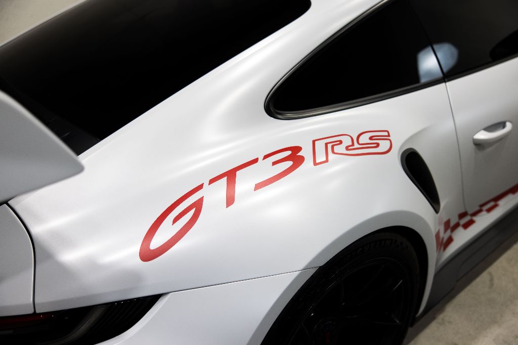 2024 Porsche 911 - $459,990