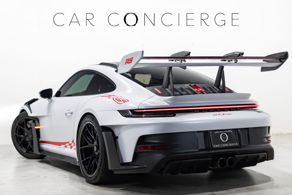 2024 Porsche 911 - $459,990