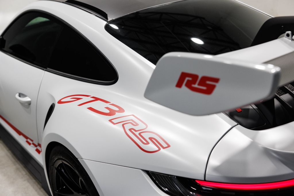 2024 Porsche 911 - $459,990