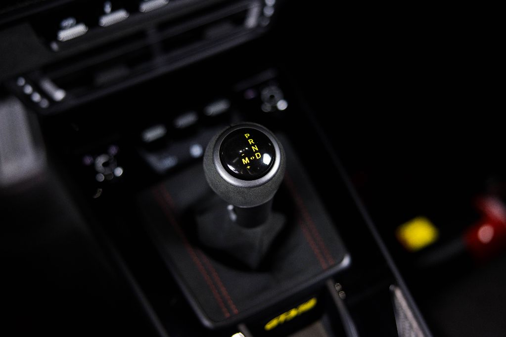 2024 Porsche 911 - $459,990