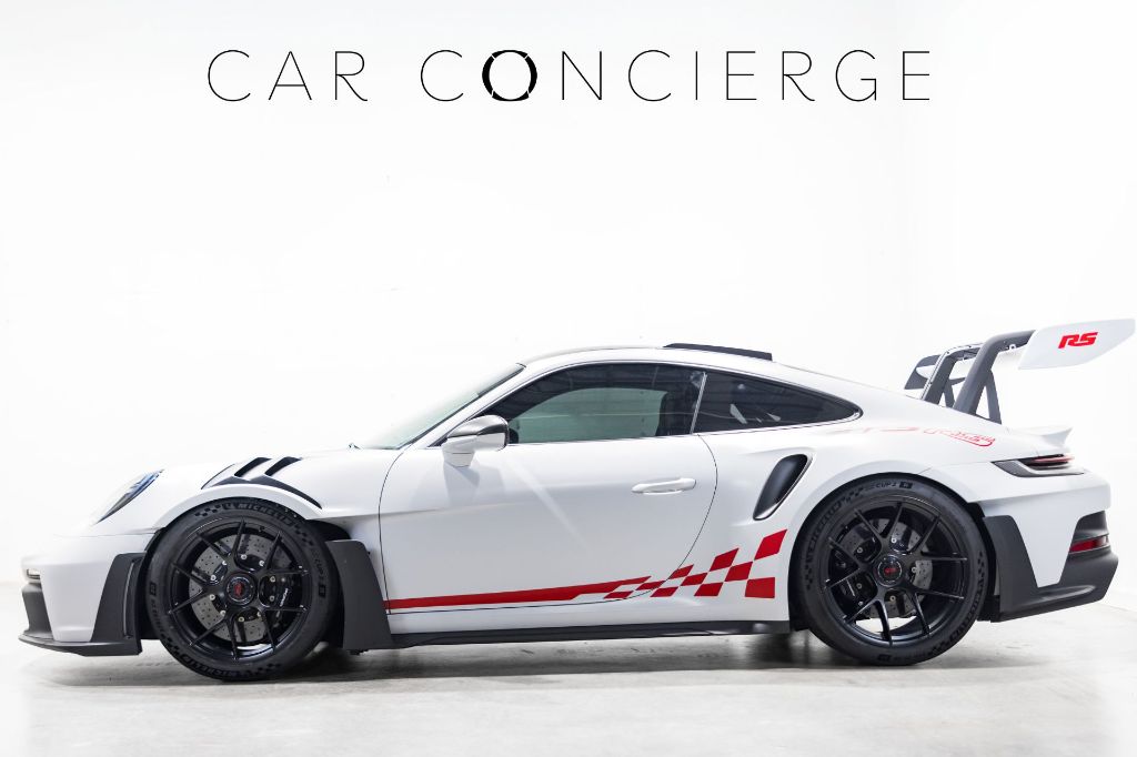 2024 Porsche 911 - $459,990