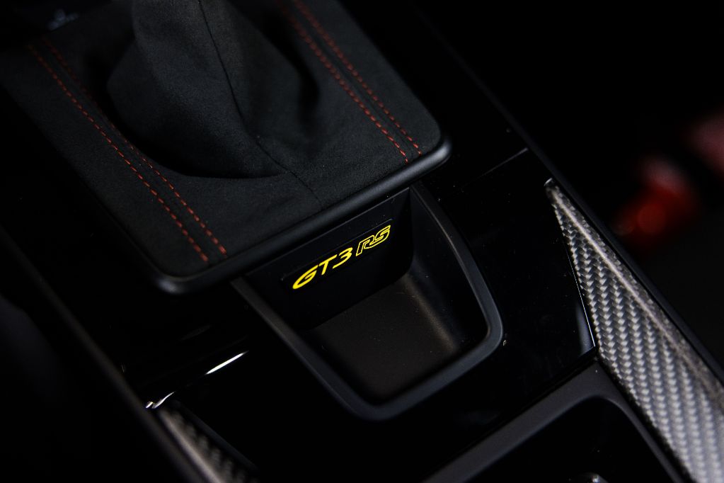 2024 Porsche 911 - $459,990