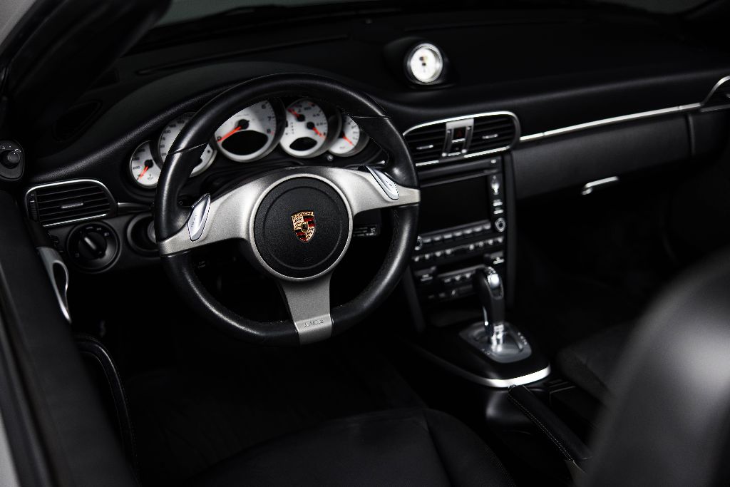 2009 Porsche 911 - $87,990