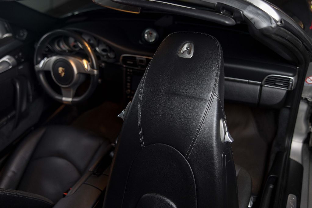 2009 Porsche 911 - $87,990