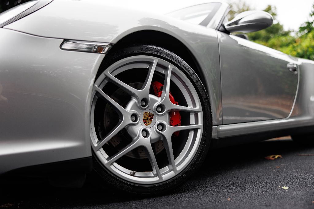 2009 Porsche 911 - $87,990