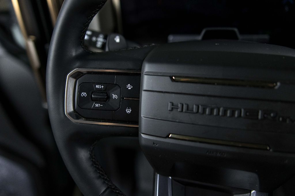 2024 GMC Hummer Ev Suv - $61,990