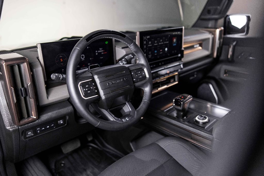 2024 GMC Hummer Ev Suv - $61,990