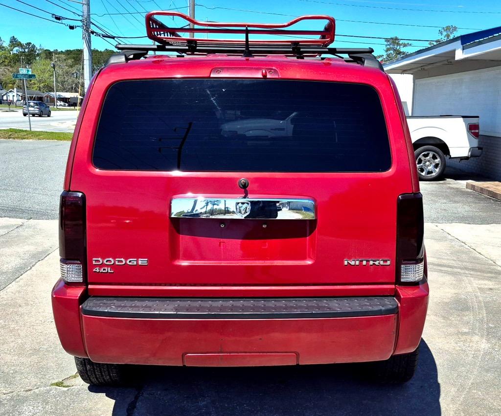 2011 Dodge Nitro Heat photo