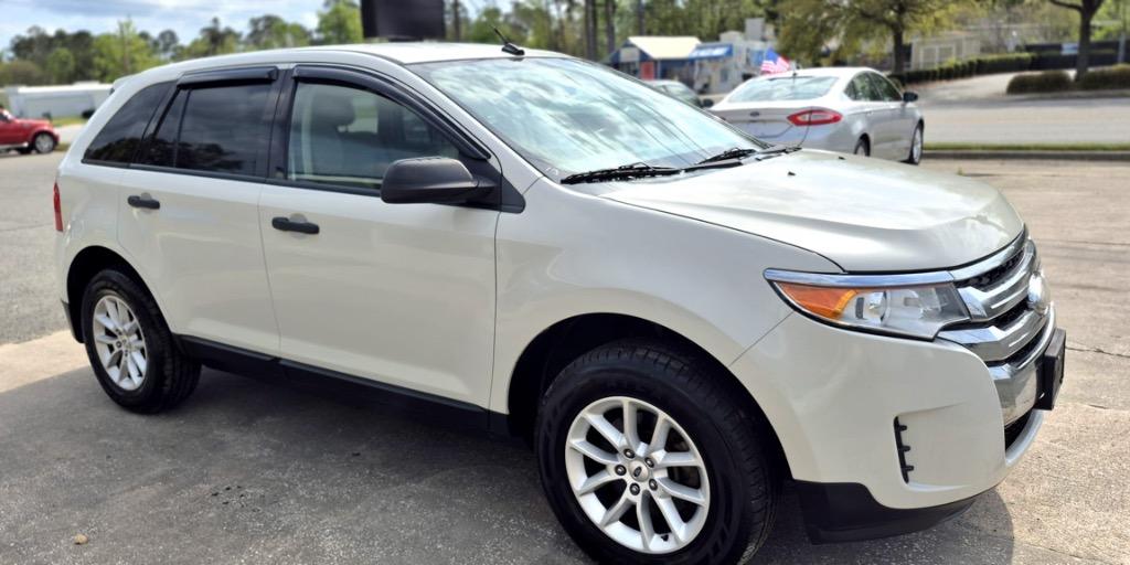 2013 Ford Edge SE photo