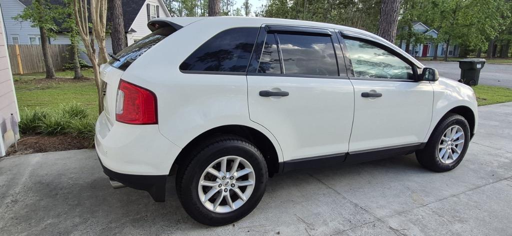 2013 Ford Edge SE photo