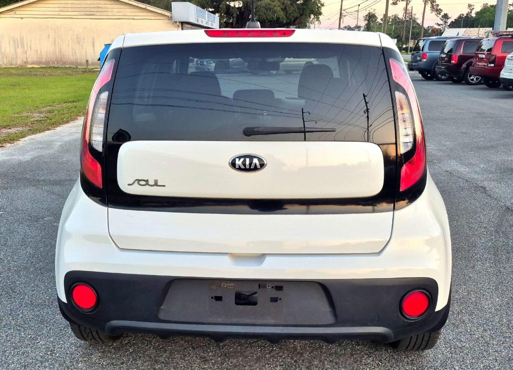 2017 Kia Soul photo